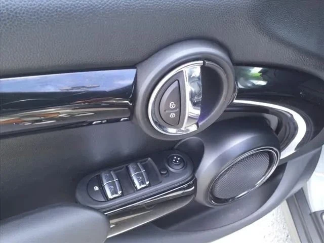 2019 Mini Mini Cooper S 3rd Gen - Image 12 of 12