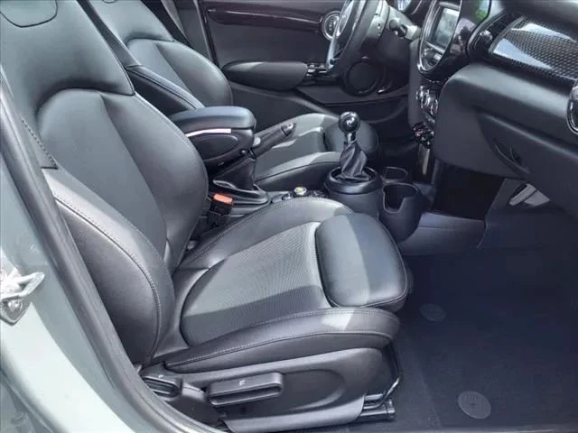 2019 Mini Mini Cooper S 3rd Gen - Image 8 of 12