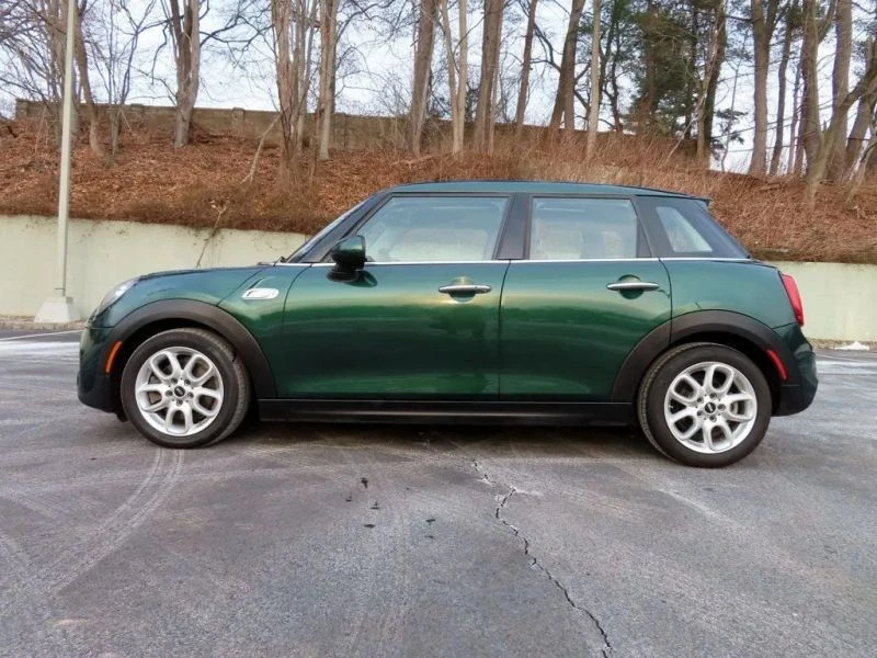 2019 Mini Mini Cooper S 3rd Gen - Image 9 of 12