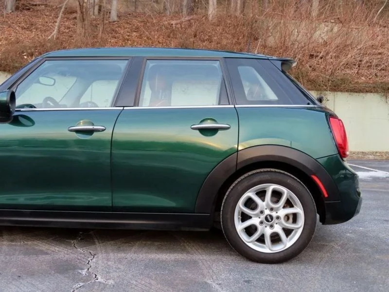2019 Mini Mini Cooper S 3rd Gen - Image 11 of 12