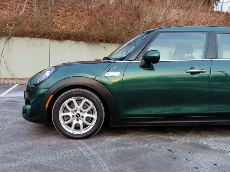 2019 Mini Mini Cooper S 3rd Gen - Image 10 of 12
