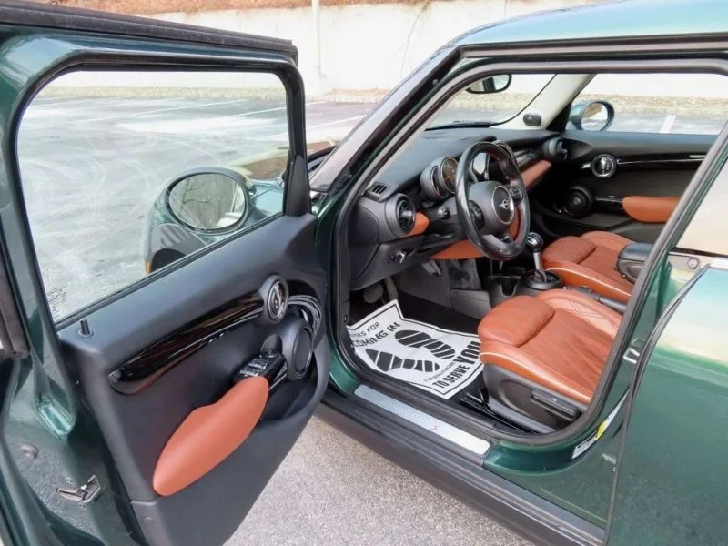 2019 Mini Mini Cooper S 3rd Gen - Image 5 of 12