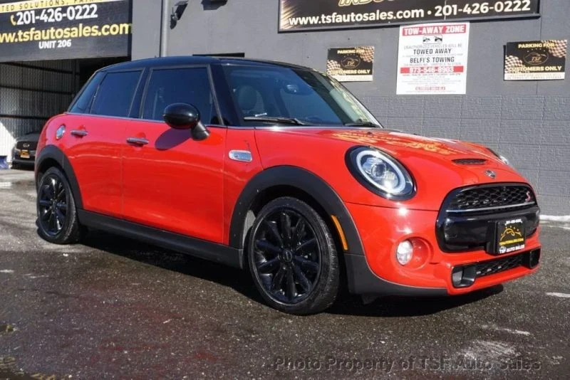 2019 Mini Mini Cooper S 3rd Gen - Image 9 of 12