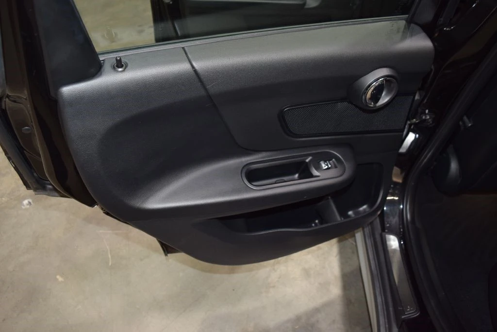 2019 Mini Countryman 2nd Gen - Image 16 of 21