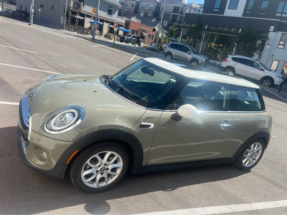 2019 Mini Mini 3rd Gen - Image 3 of 10