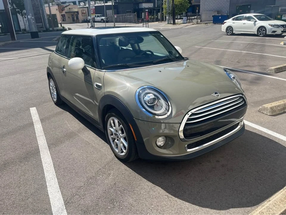 2019 Mini Mini 3rd Gen - Image 2 of 10