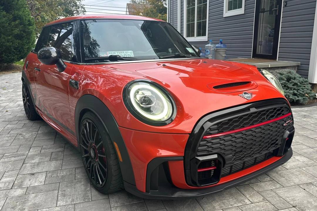 2019 Mini Mini 3rd Gen - Image 2 of 31