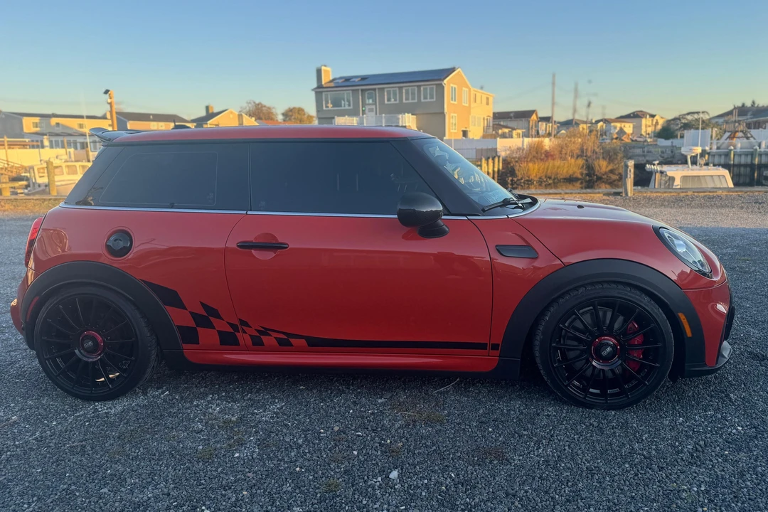 2019 Mini Mini 3rd Gen - Image 3 of 31