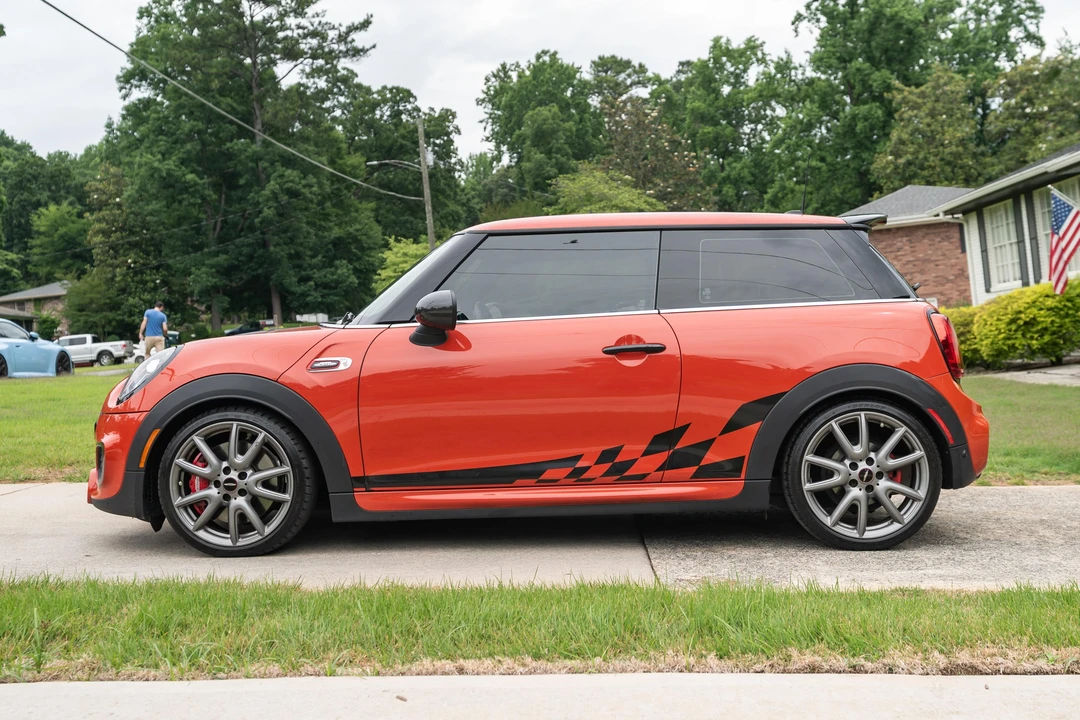 2019 Mini Mini 3rd Gen - Image 3 of 31