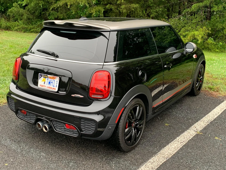2019 Mini Mini John Cooper Works 3rd Gen - Image 13 of 31