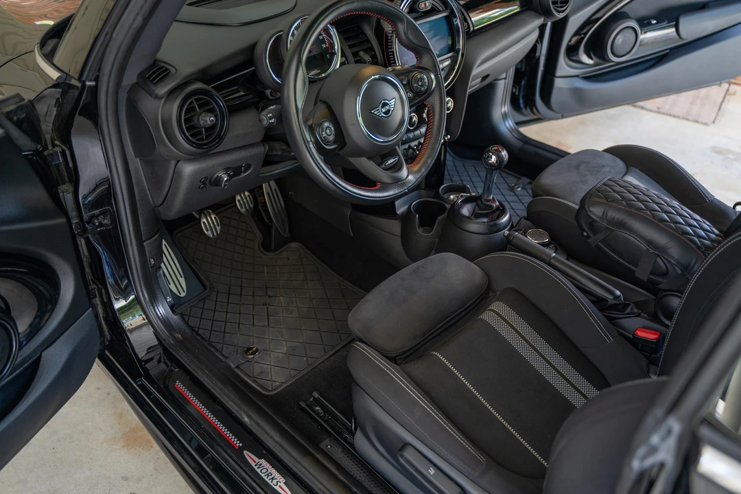 2019 Mini Mini John Cooper Works 3rd Gen - Image 30 of 31