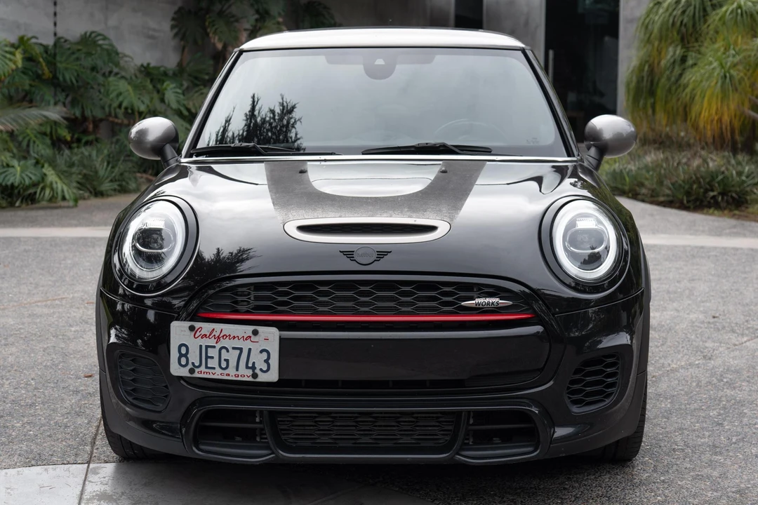 2019 Mini Mini 3rd Gen - Image 2 of 31
