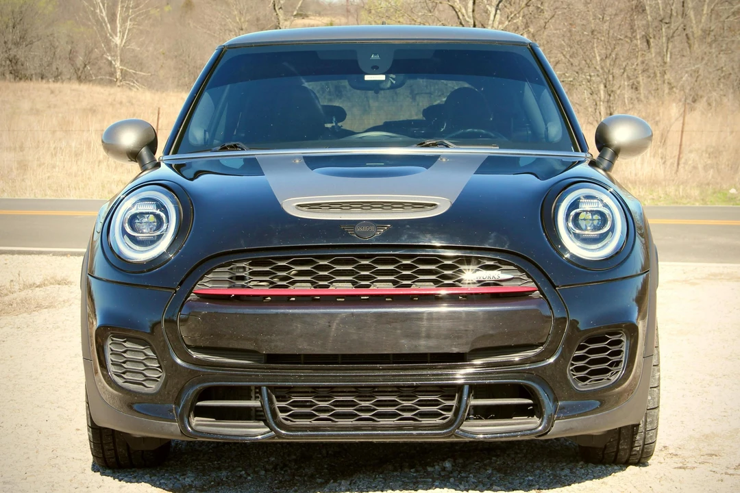 2019 Mini Mini 3rd Gen - Image 2 of 31