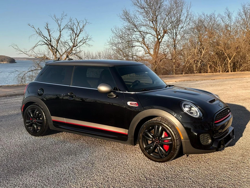 2019 Mini Mini 3rd Gen - Image 17 of 31
