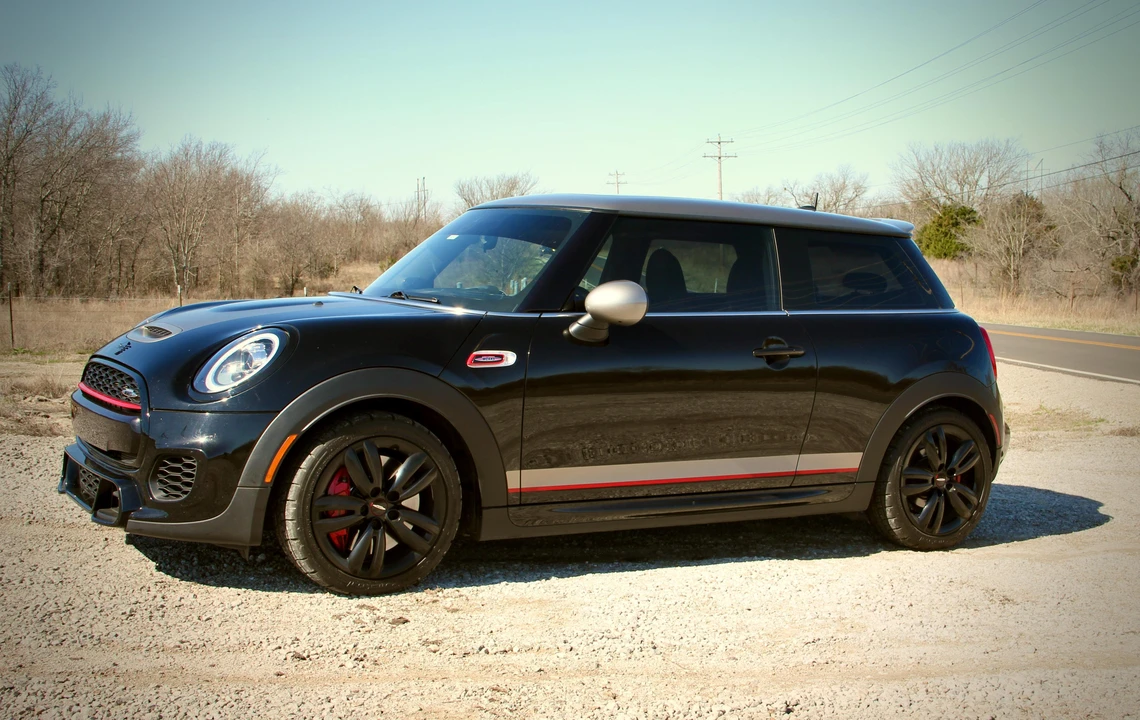 2019 Mini Mini 3rd Gen - Image 9 of 31