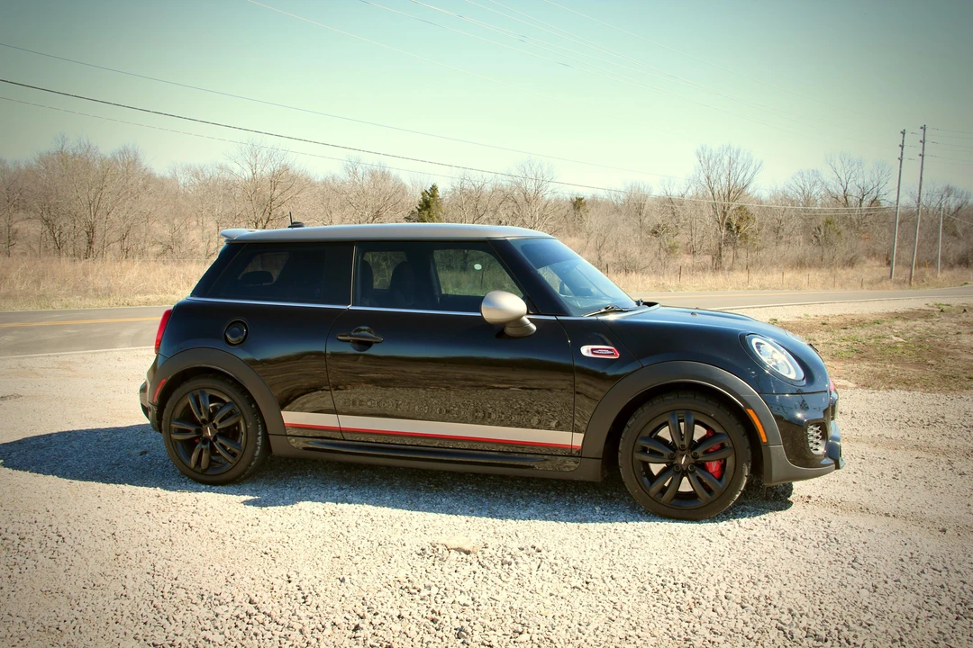 2019 Mini Mini 3rd Gen - Image 16 of 31