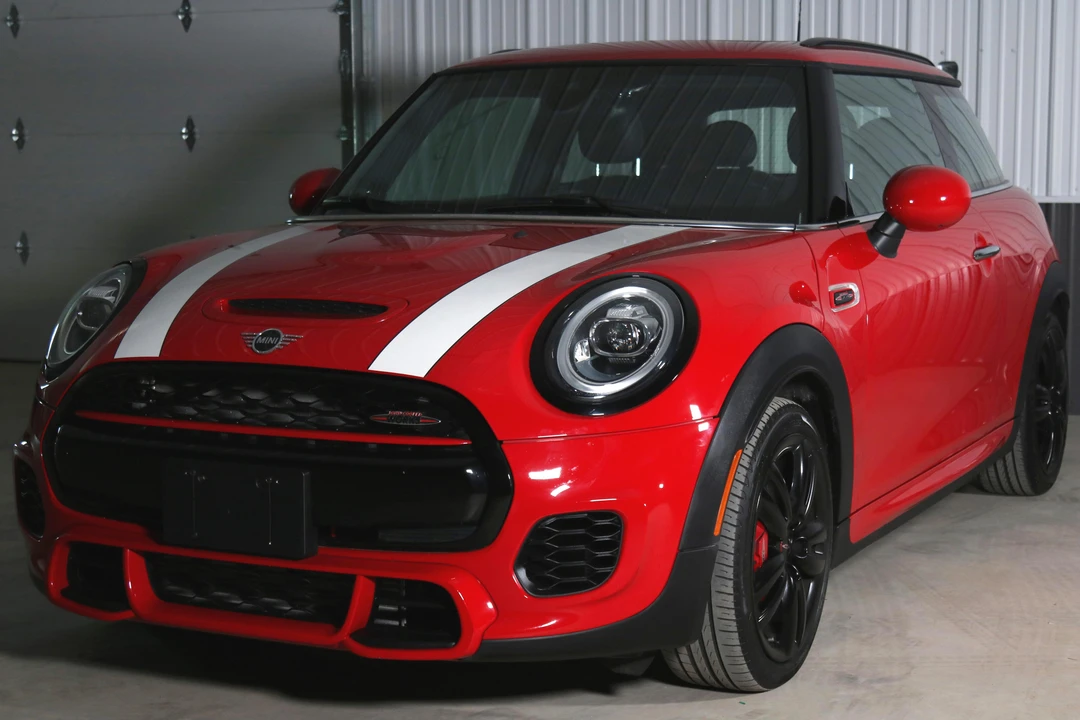 2019 Mini Mini 3rd Gen - Image 3 of 31