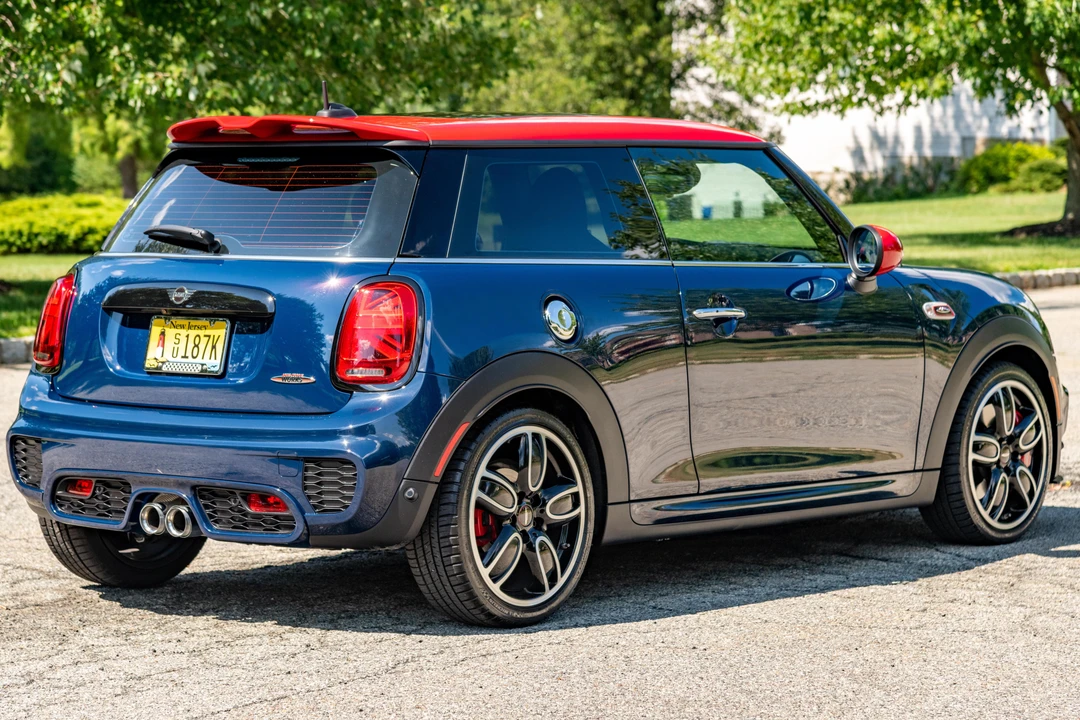 2019 Mini Mini John Cooper Works 3rd Gen - Image 4 of 31