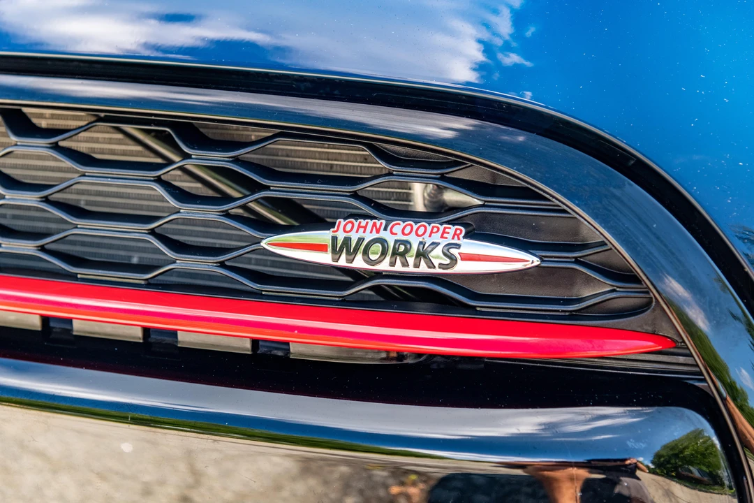 2019 Mini Mini John Cooper Works 3rd Gen - Image 16 of 31