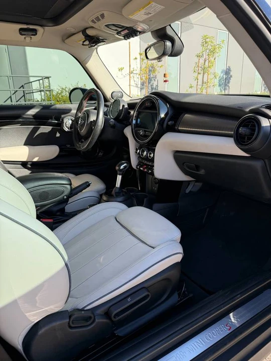 2019 Mini Mini Cooper S 3rd Gen - Image 7 of 18