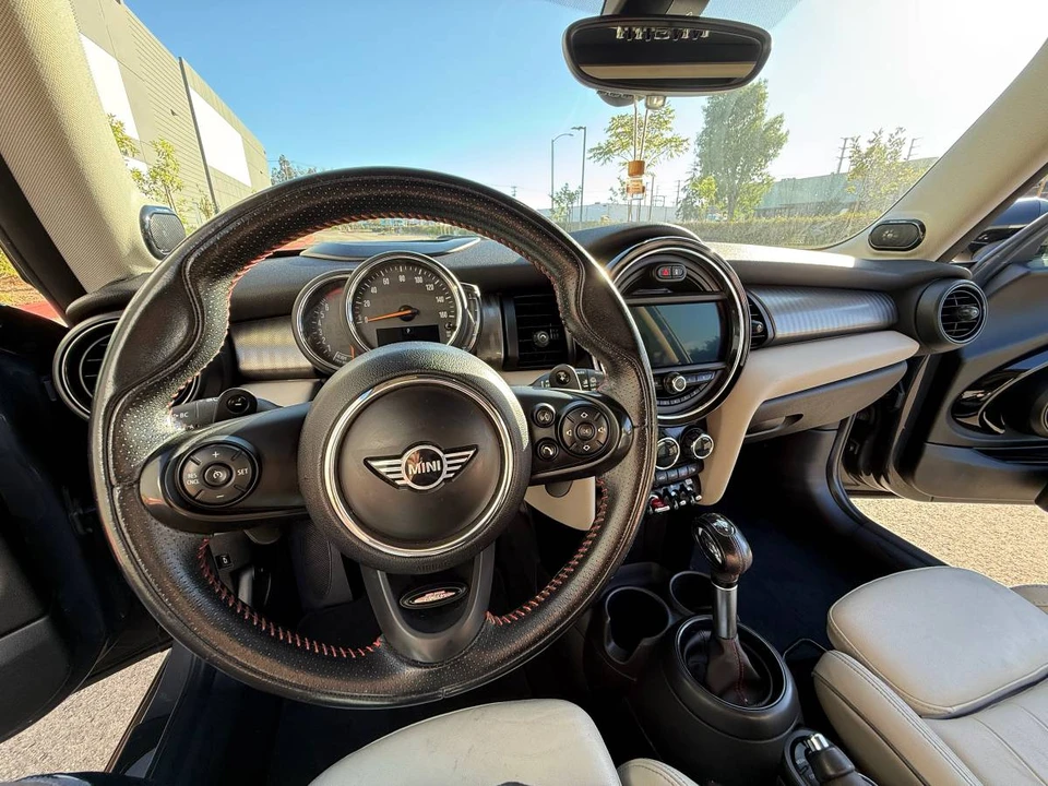 2019 Mini Mini Cooper S 3rd Gen - Image 10 of 18