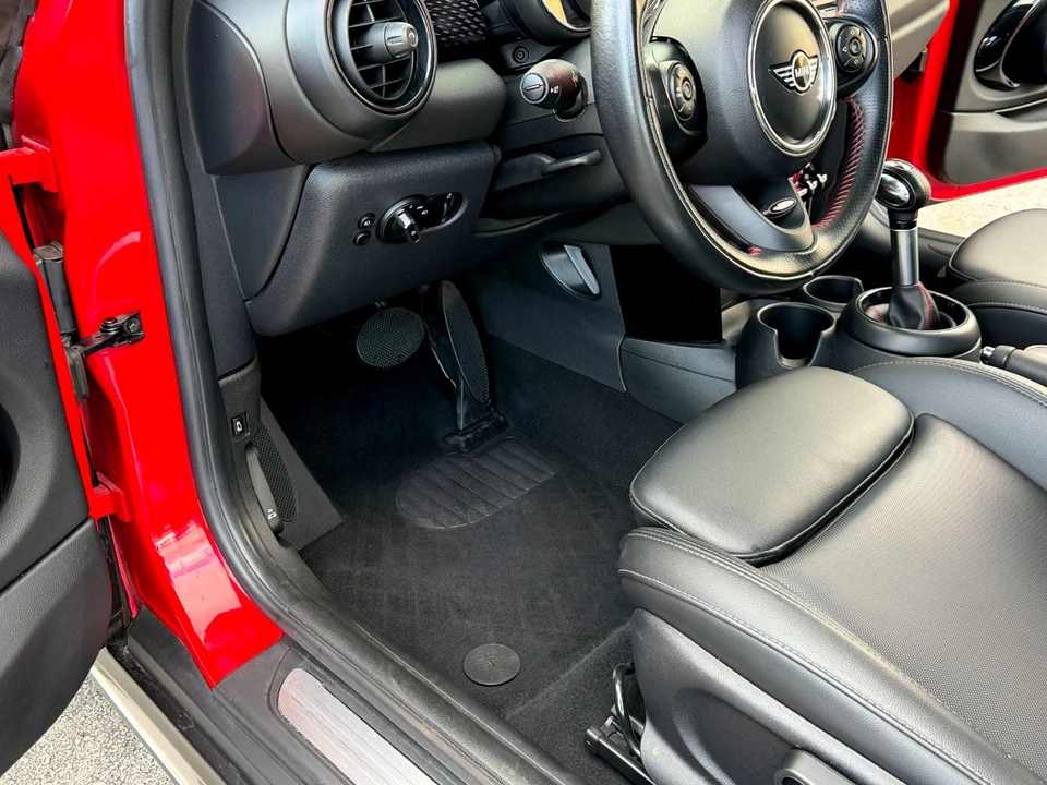 2019 Mini Mini Cooper S 3rd Gen - Image 18 of 21