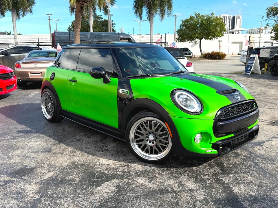 2019 Mini Mini Cooper S 3rd Gen - Image 4 of 21