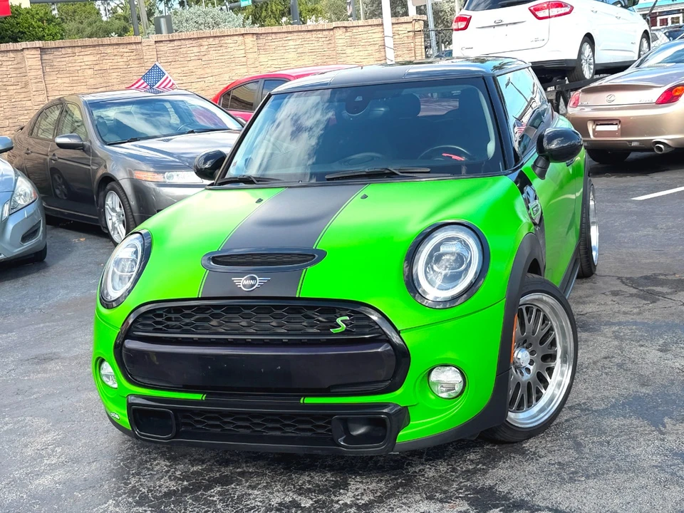 2019 Mini Mini Cooper S 3rd Gen - Image 3 of 21