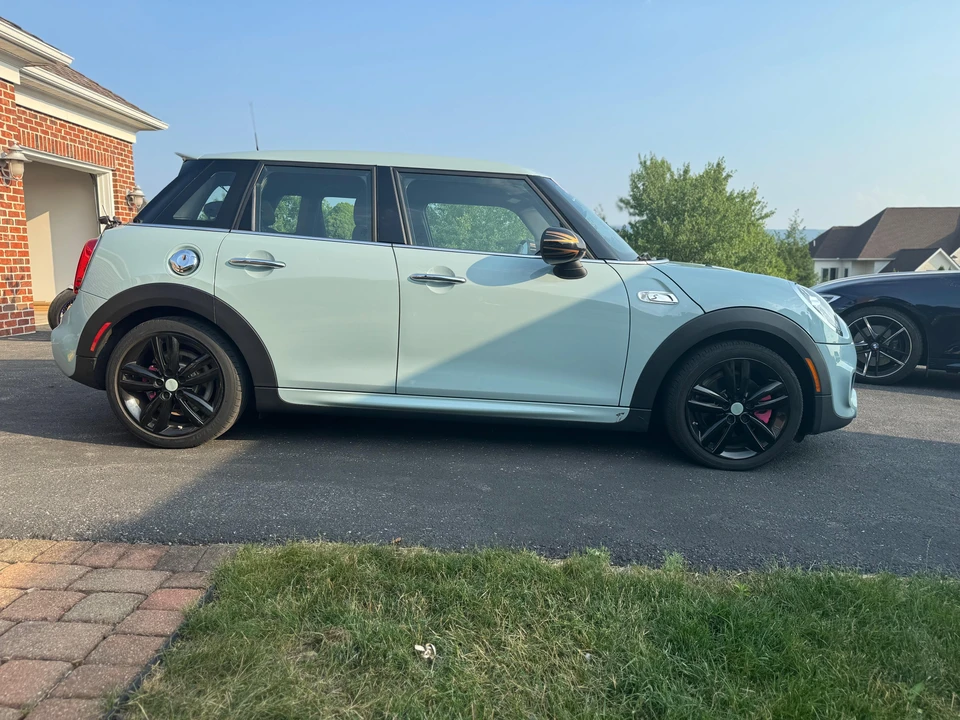 2019 Mini Mini Cooper S 3rd Gen - Image 16 of 31