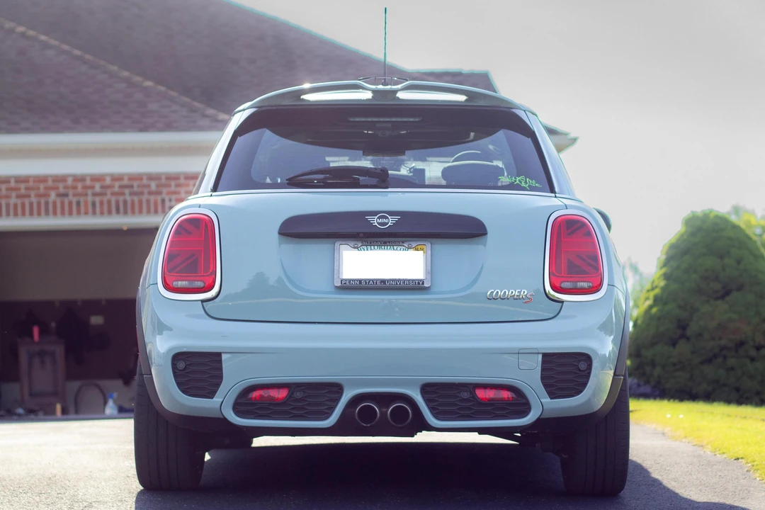 2019 Mini Mini Cooper S 3rd Gen - Image 5 of 31