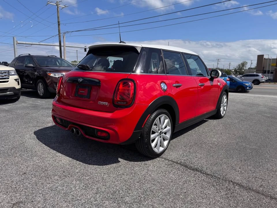 2019 Mini Mini Cooper S 3rd Gen - Image 3 of 10