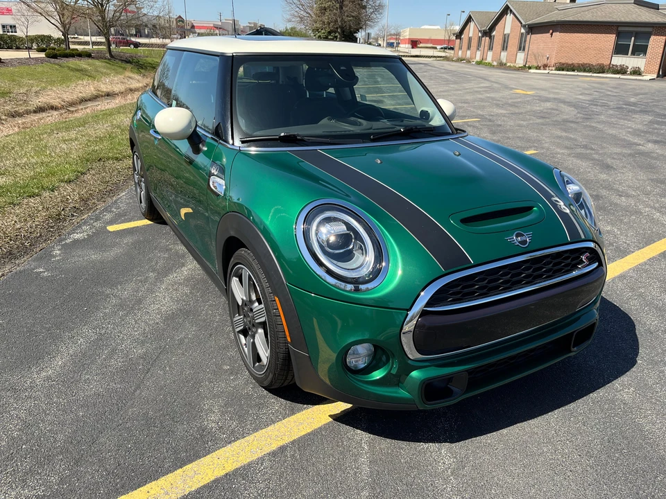 2019 Mini Mini Cooper S 3rd Gen - Image 10 of 31