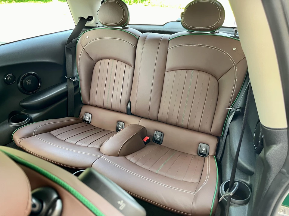 2019 Mini Mini Cooper S 3rd Gen - Image 31 of 31