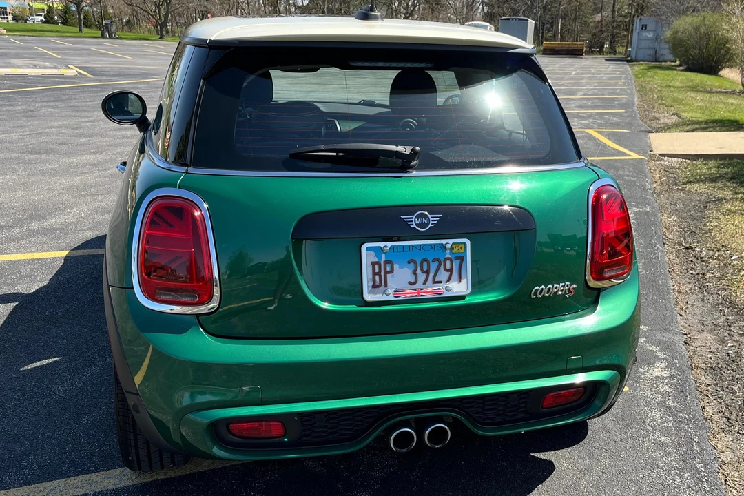 2019 Mini Mini Cooper S 3rd Gen - Image 8 of 31