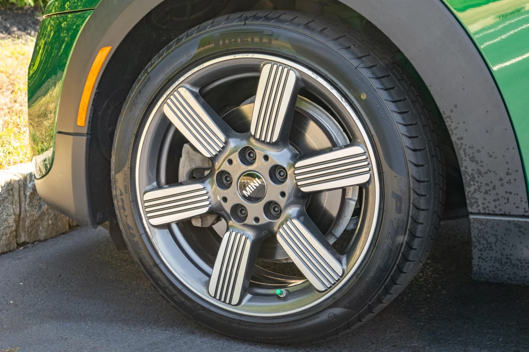 2019 Mini Mini Cooper S 3rd Gen - Image 29 of 31