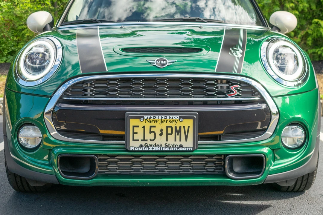 2019 Mini Mini Cooper S 3rd Gen - Image 9 of 31