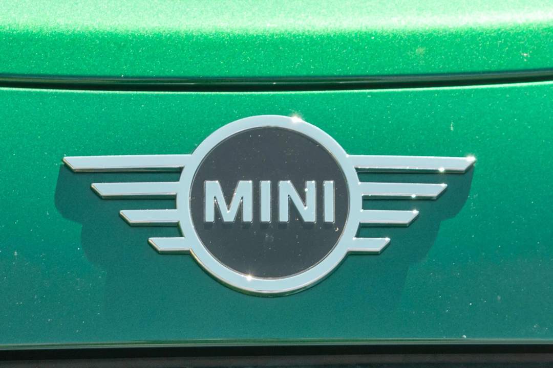 2019 Mini Mini Cooper S 3rd Gen - Image 13 of 31