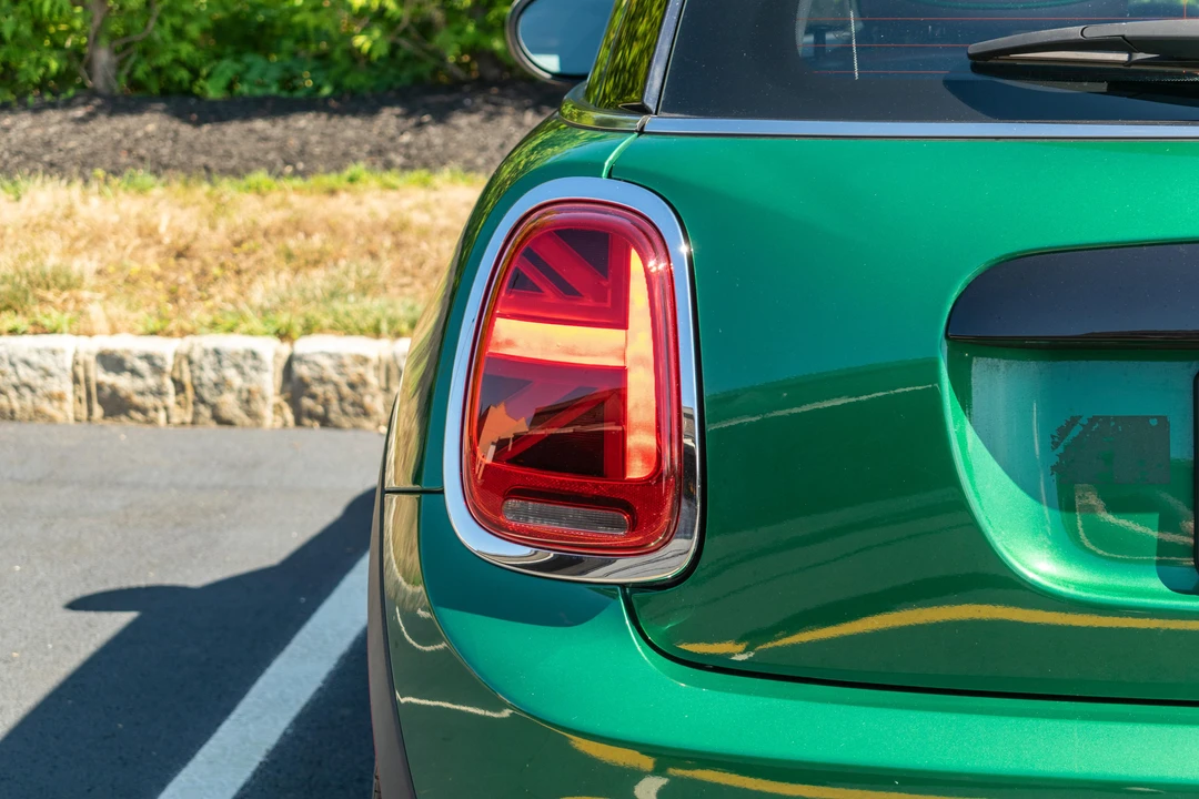 2019 Mini Mini Cooper S 3rd Gen - Image 20 of 31