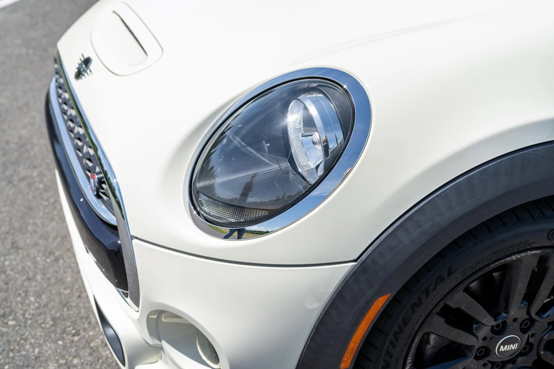 2019 Mini Mini Cooper S 3rd Gen - Image 18 of 31