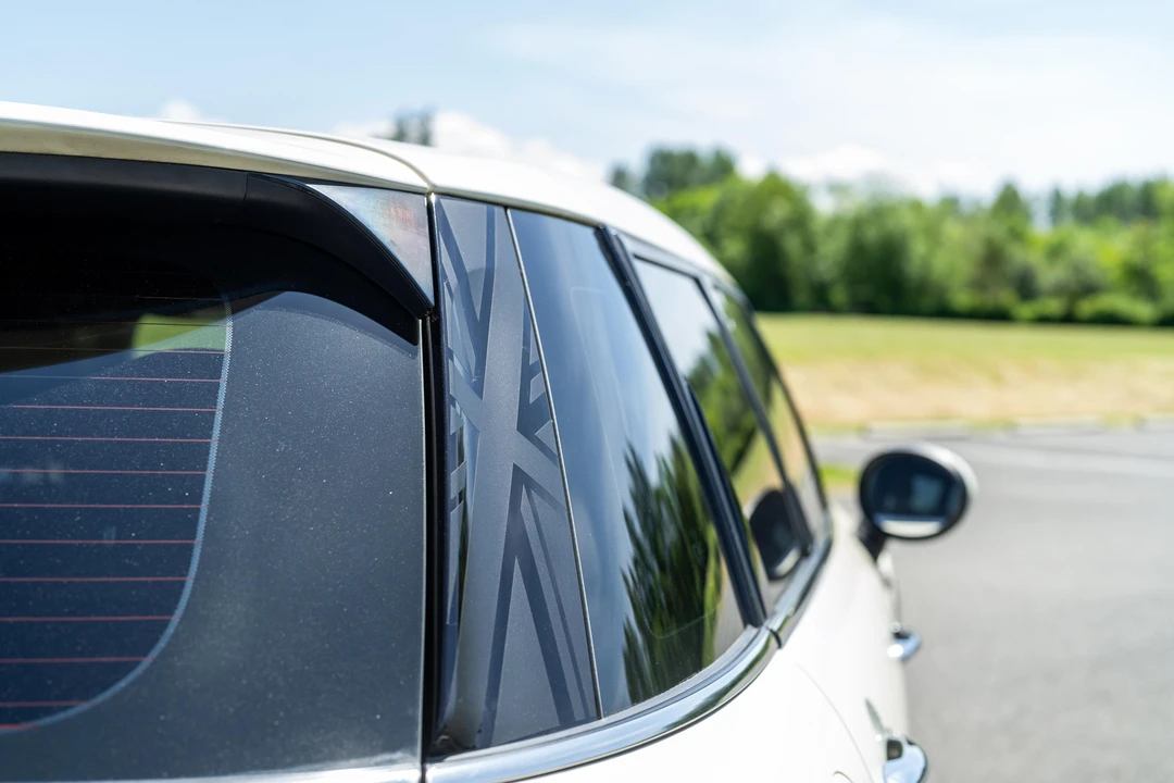 2019 Mini Mini Cooper S 3rd Gen - Image 26 of 31