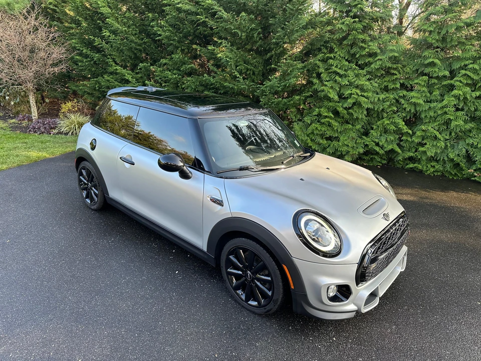2019 Mini Mini Cooper S 3rd Gen - Image 23 of 31