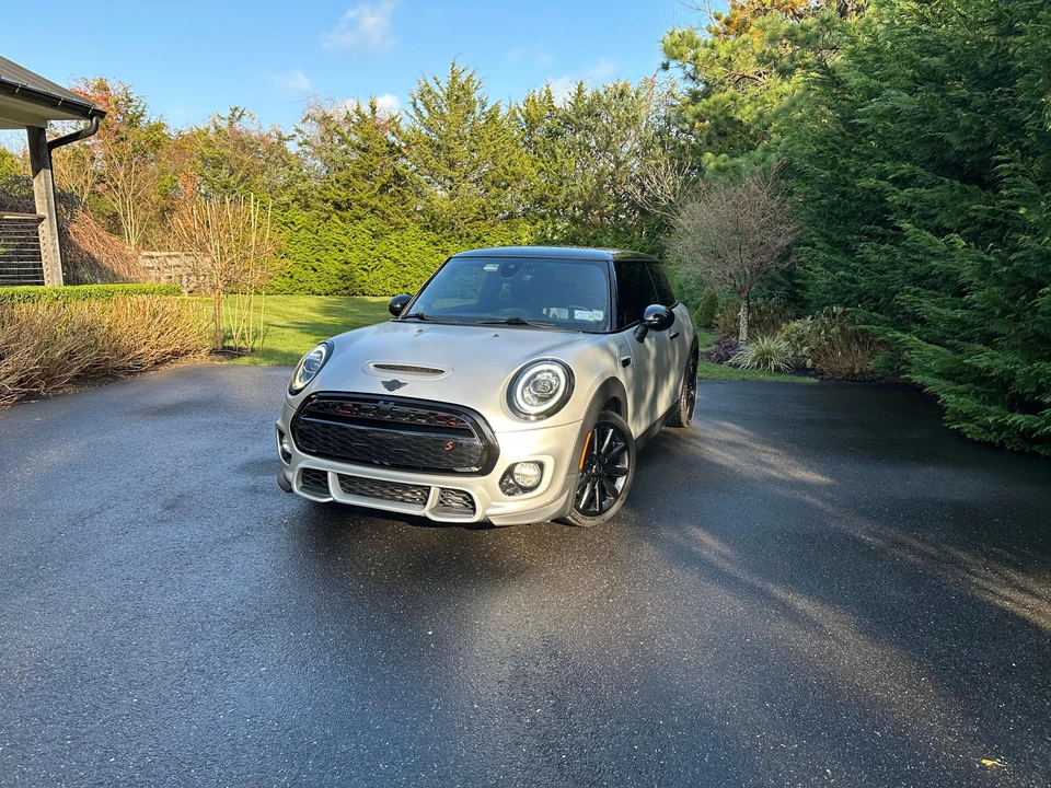 2019 Mini Mini Cooper S 3rd Gen - Image 9 of 31