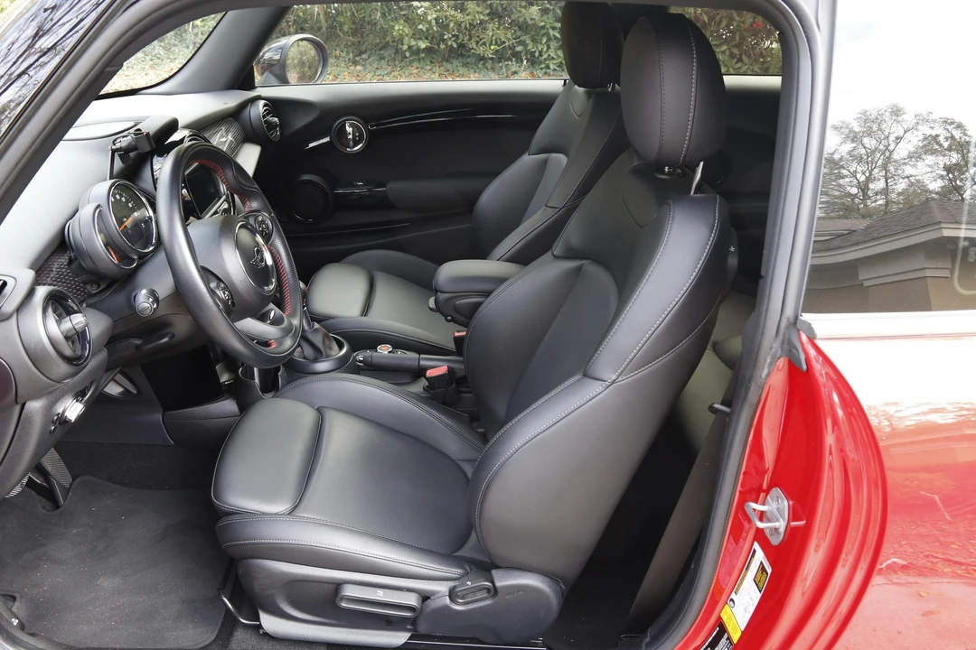 2019 Mini Mini Cooper S 3rd Gen - Image 23 of 25