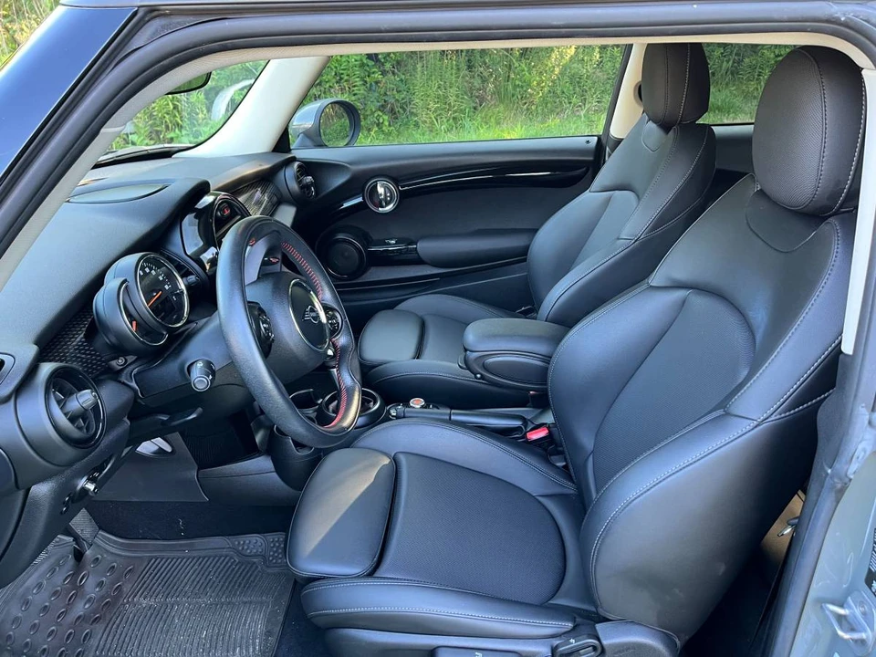 2019 Mini Mini Cooper S 3rd Gen - Image 3 of 3