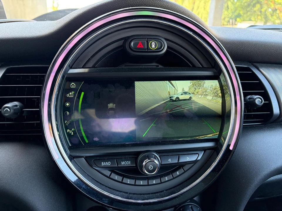 2019 Mini Mini Cooper S 3rd Gen - Image 14 of 22