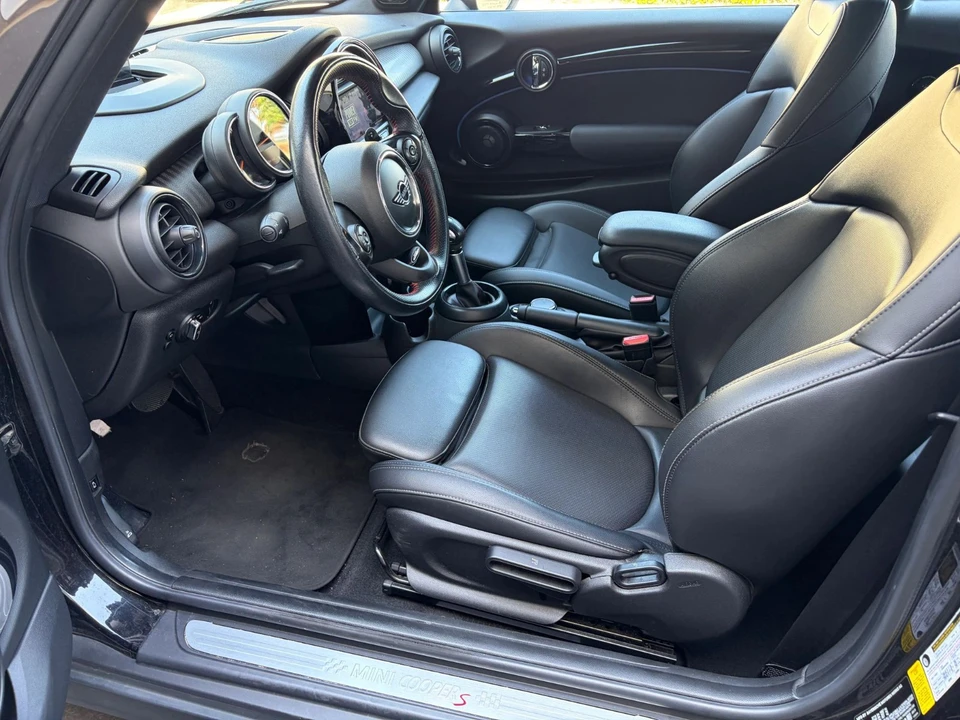 2019 Mini Mini Cooper S 3rd Gen - Image 10 of 22