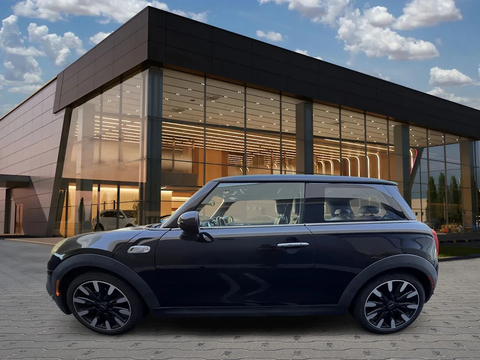 2019 Mini Mini Cooper S 3rd Gen - Image 8 of 22