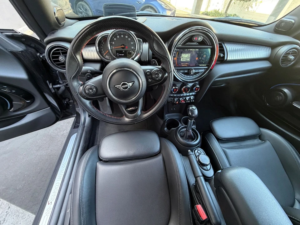 2019 Mini Mini Cooper S 3rd Gen - Image 9 of 22