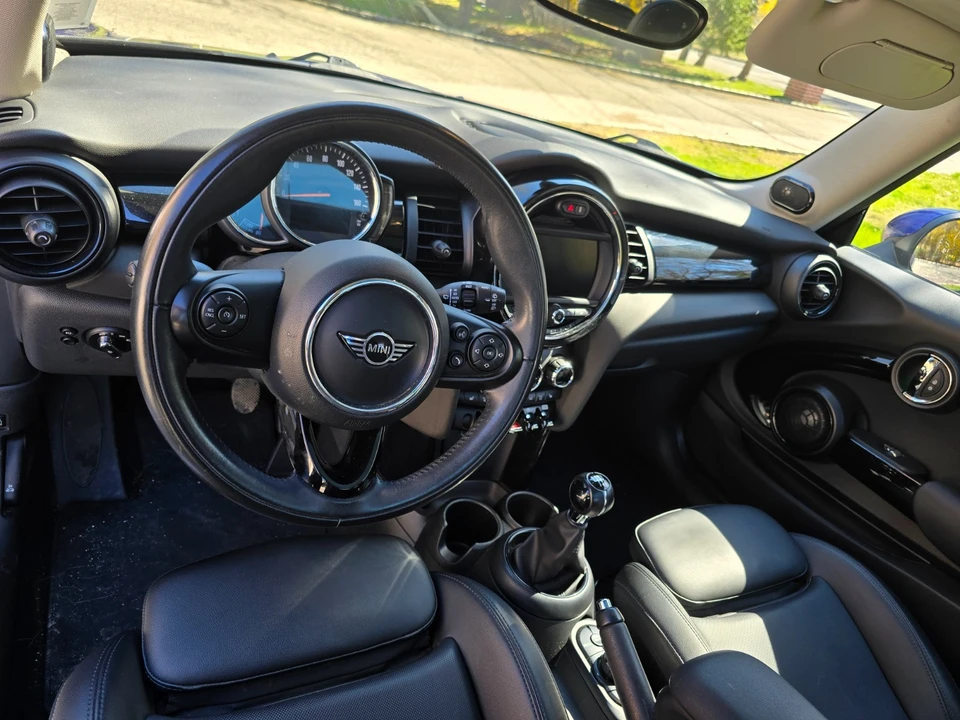 2019 Mini Mini Cooper S 3rd Gen - Image 11 of 11
