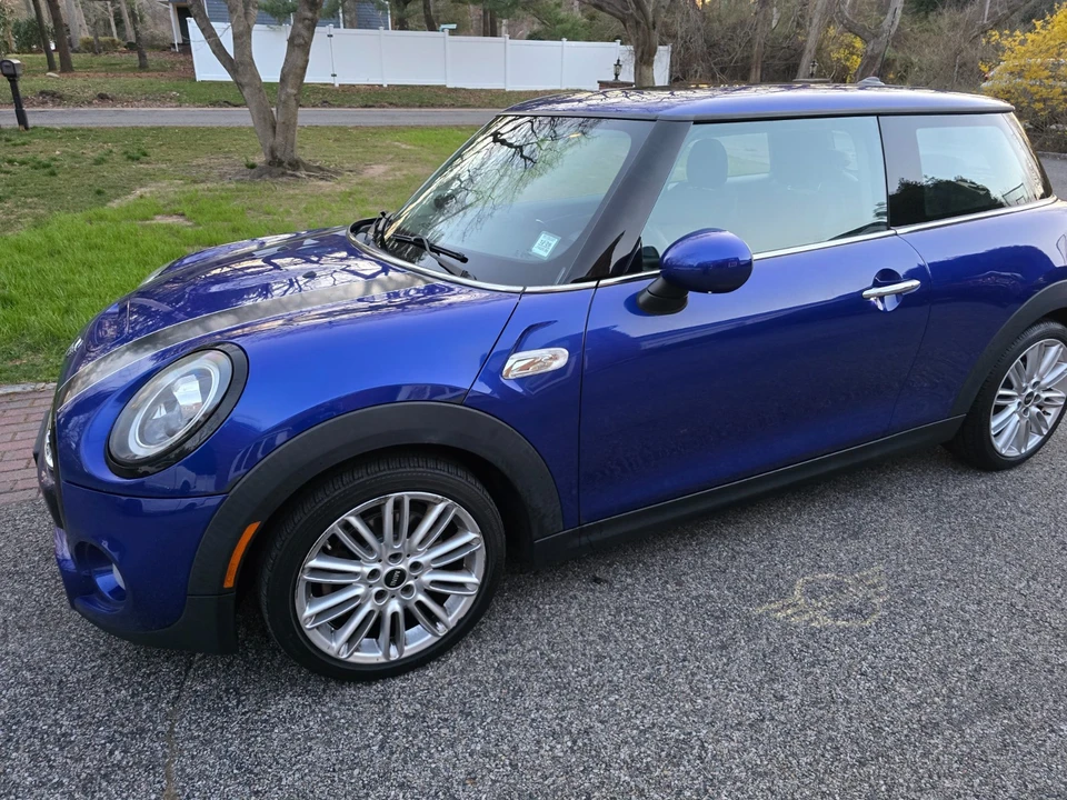 2019 Mini Mini Cooper S 3rd Gen - Image 4 of 11